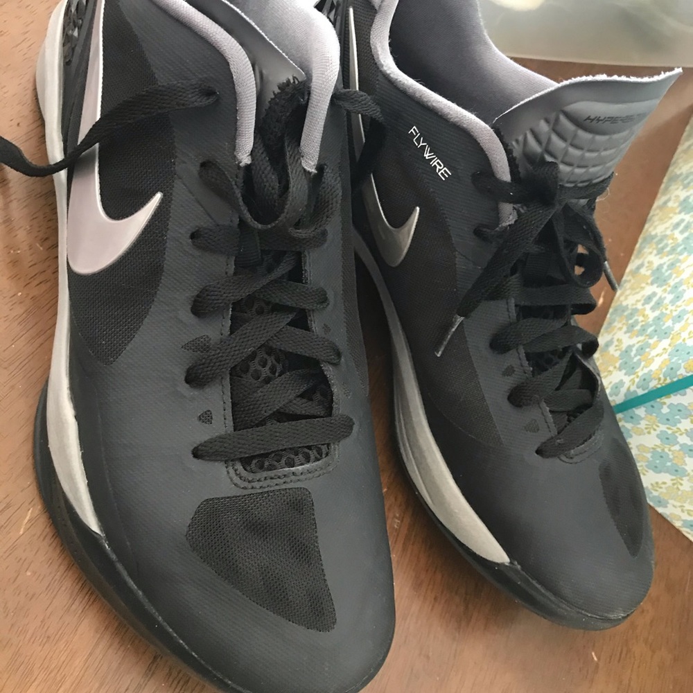 Nike flywire size 10.5 women’s